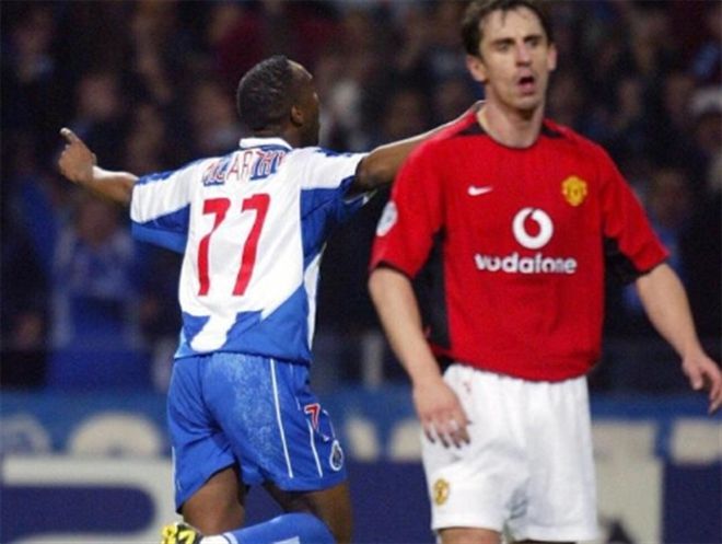 更使他赢得 更使他赢得